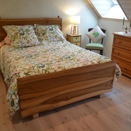 Escale A Villeperdue Chambre Neringa Saint-Epain ภายนอก รูปภาพ